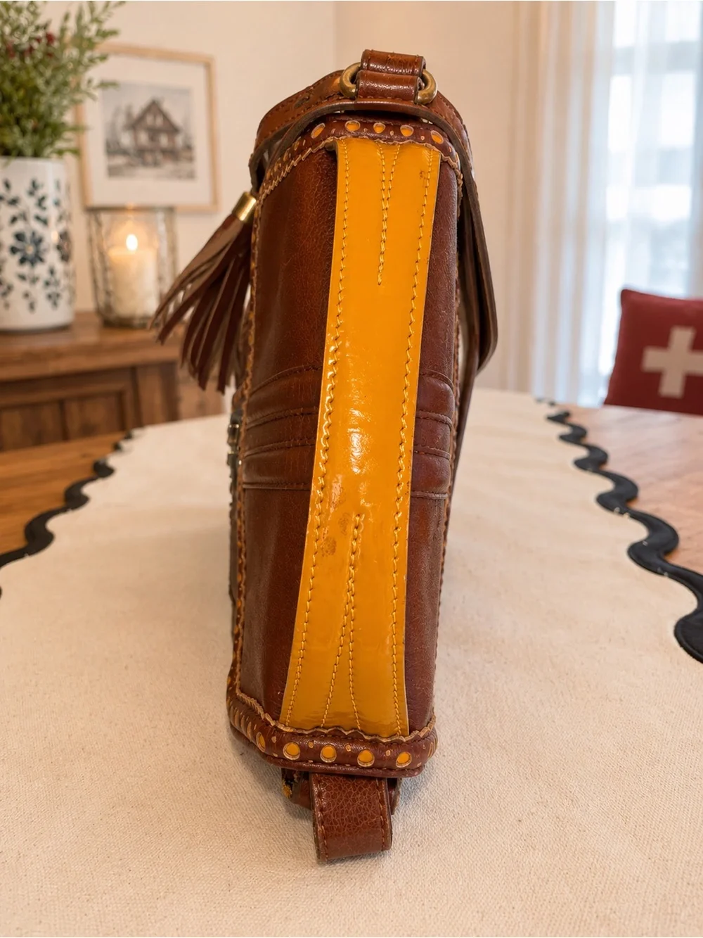 Bally Brown Leather Tassel 2-Way & Crossbody Turn Lock | Italian Leather | Rare